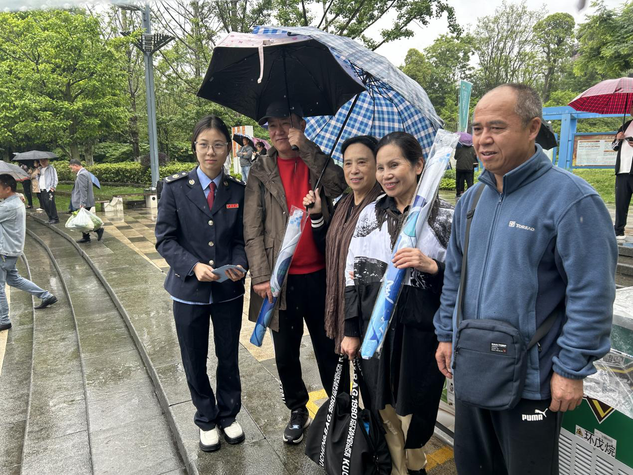 白云税务：税助发展 “筝”相绽放