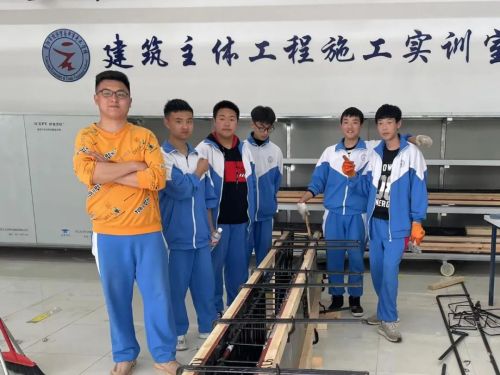 市经贸学校土木建筑专业部:以技为媒 点亮学子匠心梦