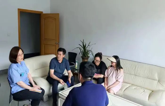 贵阳经开区：部门联动合力共为 助推企业高效申资