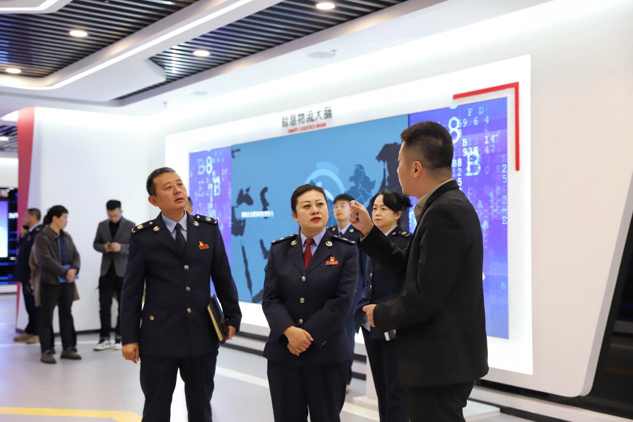 经开区税务局：打造“1+5+10”工作法，为园区企业发展添动能