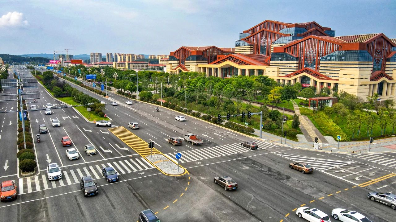 5.2万新市民在贵安“落地生根”背后