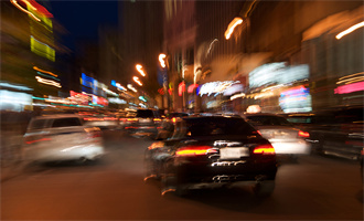 走错车道，千万不要强行变道！不然后果……