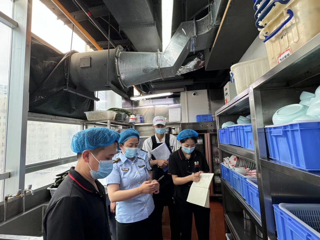 点哪里，查哪里！贵阳市市场监督管理局开展“你点我查 你点我检”食品安全活动