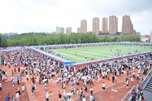 2024年贵阳贵安中考招生现场咨询会圆满举行