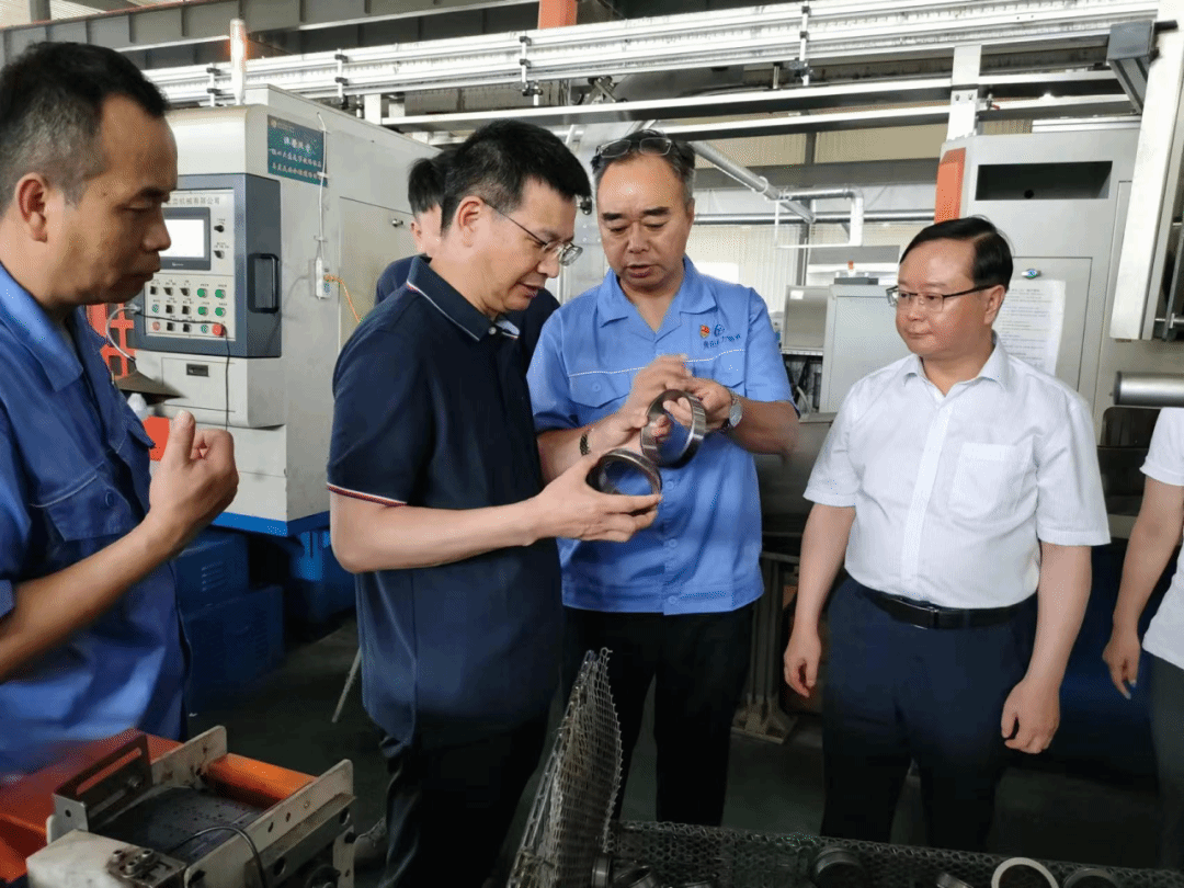 唐建带队到贵阳永力轴承有限公司山东临清分公司开展调研并座谈