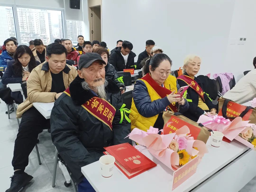 1733404673619843_compress.jpg 图片