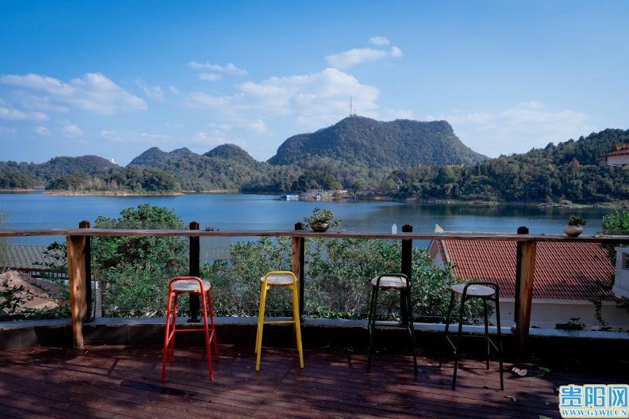 大冲村民宿观景平台