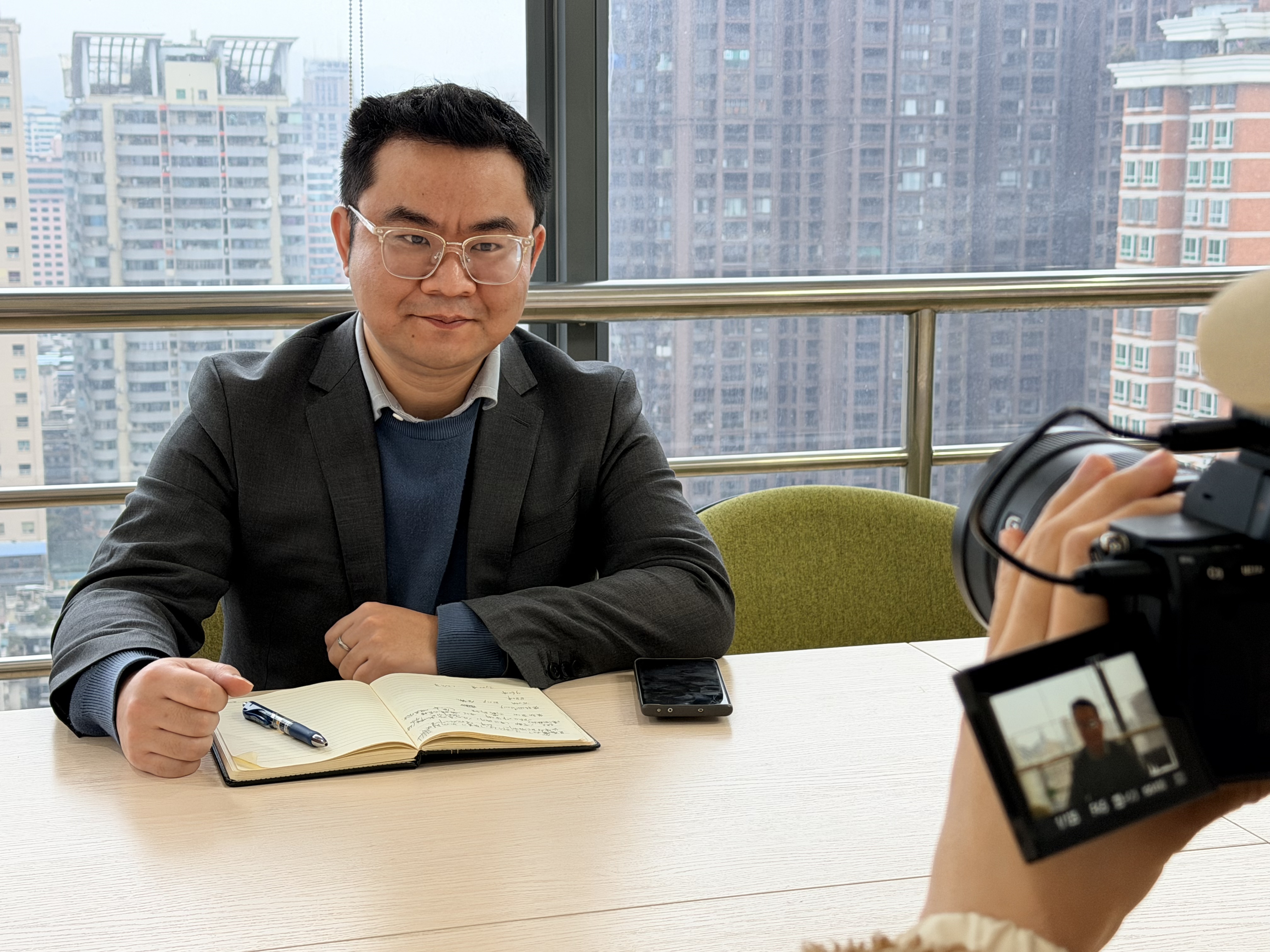 楼顶种菜引热议,杨永昌律师根据网友提问进行解读