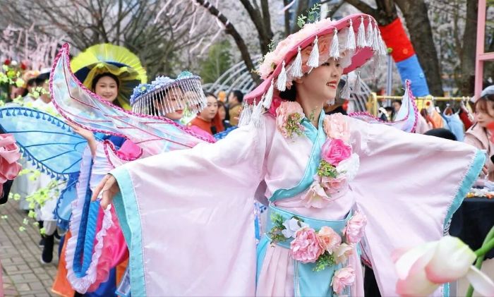 9a09e8e134cc2f7887ab731bc5ebe33a 图片