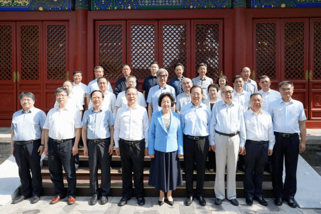 “深入贯彻习近平总书记‘6·2’重要讲话精神， 推进民本思想研究”座谈会在京召开